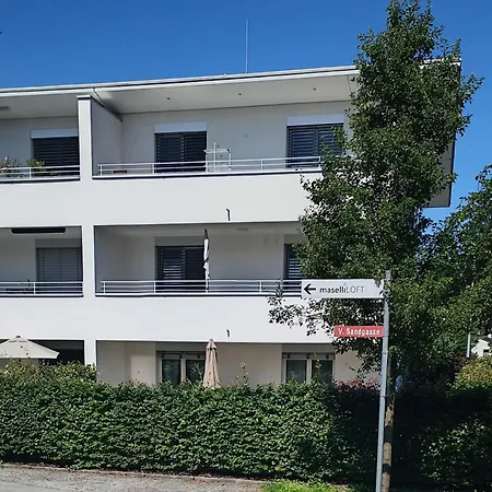 Cityapartment 50qm Zentral In Bahnhofsnaehe Mit Tg
