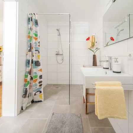 דירה Cityapartment 50qm Zentral In Bahnhofsnaehe Mit Tg דורנבירן