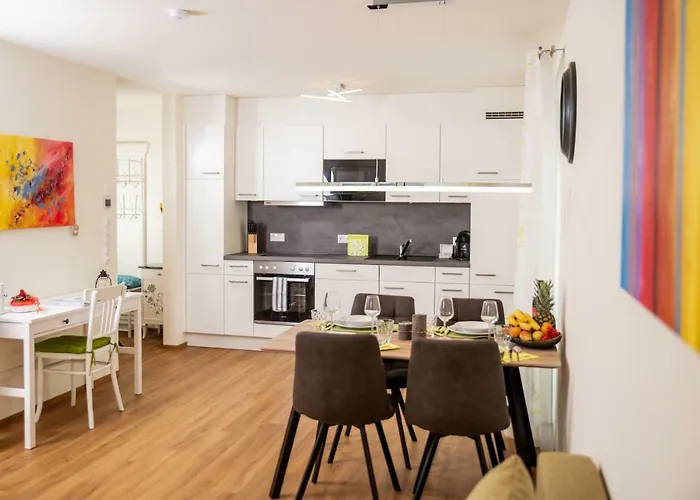 Cityapartment 50qm Zentral In Bahnhofsnaehe Mit Tg *